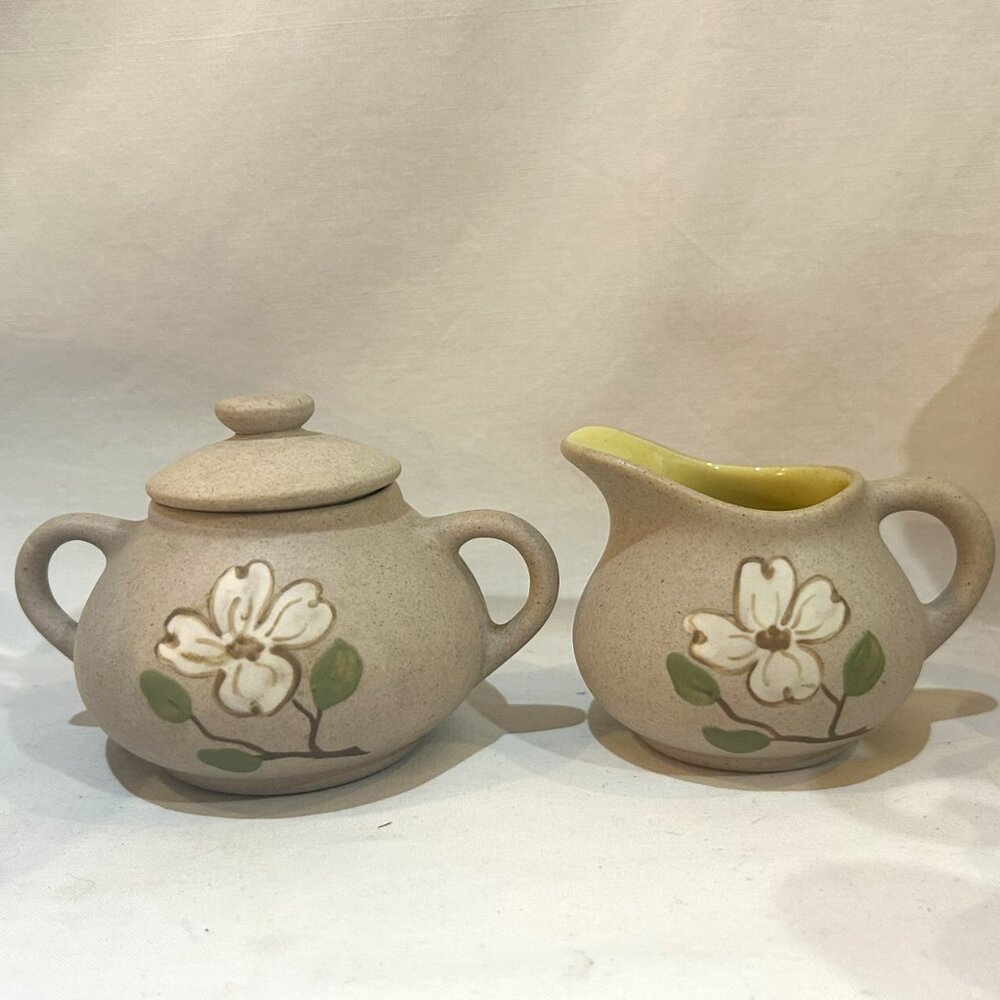 Pigeon Forge Pottery Tennessee Small Lidded Suger Bowl & Creamer Dogwood Flower